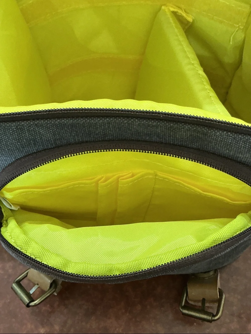 S-Zone Camera Crossbody Travel Bag Gray Canvas Leather